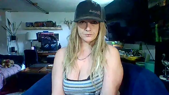 Snapshot of cutiekayls chatting on July 2026 08:04:01 PM cutiekayls online show from July 2026 08:04:01 PM