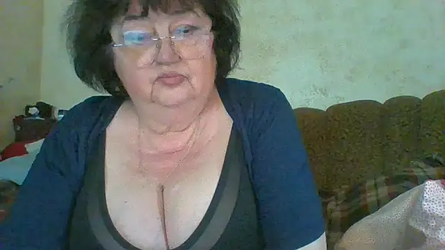 MilaSky5303 online show from May 2026 02:57:01 PM