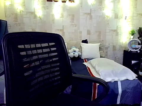 Snapshot of fairy_princess chatting on September 2025 08:44:02 PM fairy princess online show from September 2025 08:44:02 PM