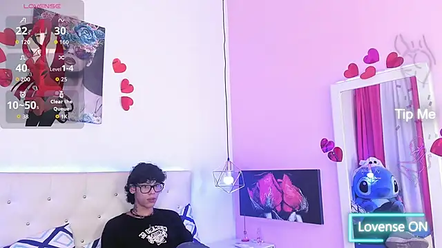 Snapshot of Thedoll_ethan7 chatting on October 2025 08:08:02 PM Thedoll ethan7 online show from October 2025 08:08:02 PM