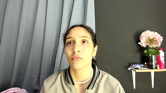 TeensNews18 online show from November 2025 12:57:02 AM