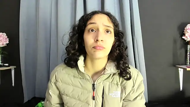 TeensNews18 online show from November 2025 12:45:02 PM