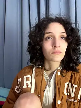 TeensNews18 online show from April 2026 11:24:01 PM