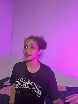 Snapshot of TeensNews18 chatting on May 2026 03:14:02 AM TeensNews18 online show from May 2026 03:14:02 AM