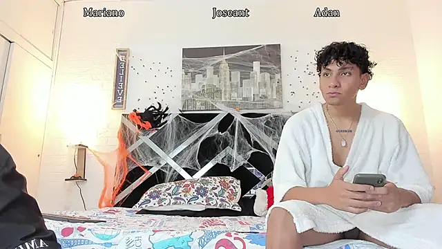 Snapshot of Adan_Oriol chatting on October 2025 03:51:02 AM Adan Oriol online show from October 2025 03:51:02 AM