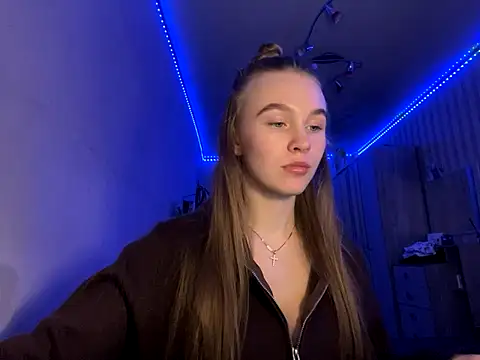 Snapshot of bellameow88 chatting on September 2025 12:05:01 PM bellameow88 online show from September 2025 12:05:01 PM