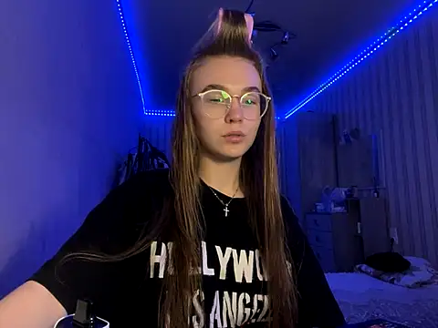 Snapshot of bellameow88 chatting on September 2025 12:49:02 PM bellameow88 online show from September 2025 12:49:02 PM