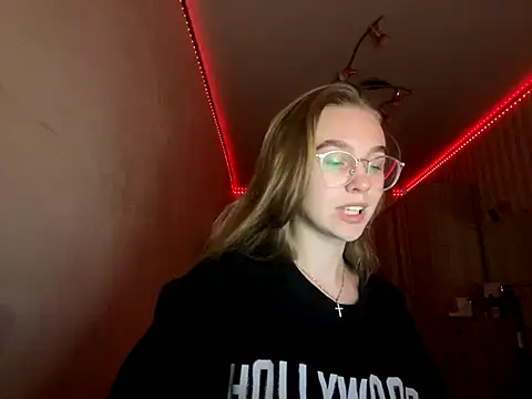 Snapshot of bellameow88 chatting on September 2025 12:40:02 PM bellameow88 online show from September 2025 12:40:02 PM