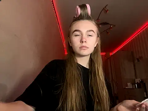 Snapshot of bellameow88 chatting on September 2025 11:03:01 AM bellameow88 online show from September 2025 11:03:01 AM