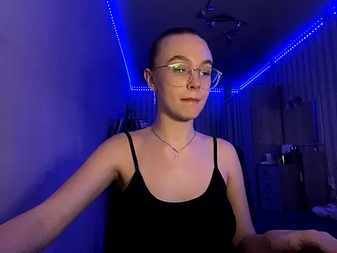 Snapshot of bellameow88 chatting on September 2025 11:59:02 AM bellameow88 online show from September 2025 11:59:02 AM