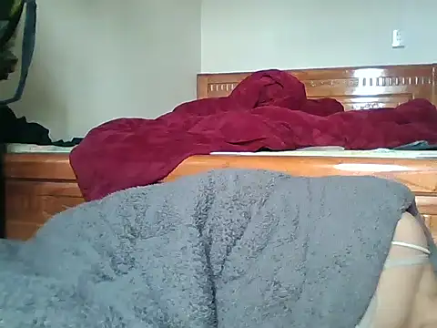 Snapshot of Mainay0033 chatting on November 2025 02:22:01 AM Mainay0033 online show from November 2025 02:22:01 AM