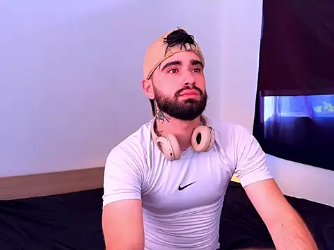 zack sullivan22 online show from October 2025 09:35:02 PM