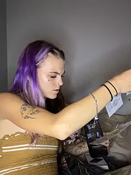 ittybittymeryssa online show from November 2025 10:42:02 PM