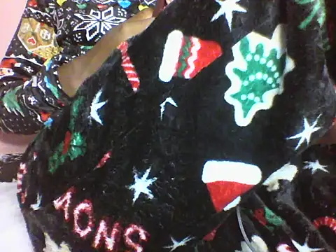 Moongodessy online show from December 2025 09:10:02 PM