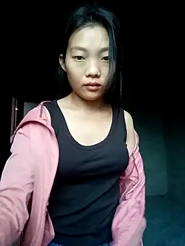 Snapshot of Ananine chatting on May 2026 11:22:02 PM Ananine online show from May 2026 11:22:02 PM