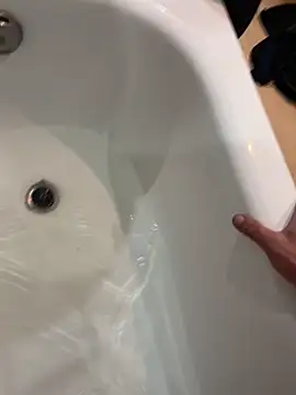 Snapshot of Darekjapa chatting on November 2025 12:35:01 AM Darekjapa online show from November 2025 12:35:01 AM