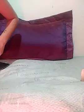 linalolo 12 online show from September 2025 01:39:02 AM