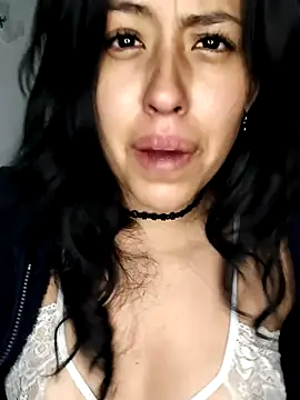 Snapshot of Queen_Ashly chatting on October 2025 05:19:01 AM Queen Ashly online show from October 2025 05:19:01 AM