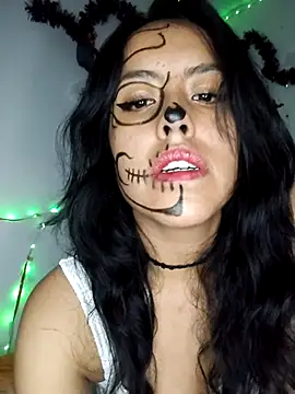 Snapshot of Queen_Ashly chatting on October 2025 01:16:02 AM Queen Ashly online show from October 2025 01:16:02 AM