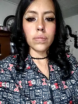 Snapshot of Queen_Ashly chatting on October 2025 11:06:02 PM Queen Ashly online show from October 2025 11:06:02 PM