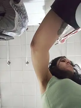 Snapshot of Queen_Ashly chatting on November 2025 12:53:01 AM Queen Ashly online show from November 2025 12:53:01 AM