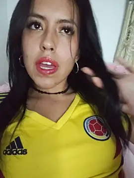 Snapshot of Queen_Ashly chatting on November 2025 02:06:01 AM Queen Ashly online show from November 2025 02:06:01 AM