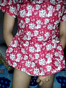 Snapshot of Queen_Ashly chatting on December 2025 02:20:01 AM Queen Ashly online show from December 2025 02:20:01 AM