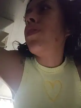 Snapshot of Queen_Ashly chatting on December 2025 08:49:01 PM Queen Ashly online show from December 2025 08:49:01 PM