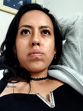 Snapshot of Queen_Ashly chatting on January 2026 08:14:02 PM Queen Ashly online show from January 2026 08:14:02 PM