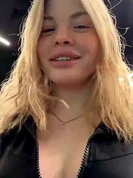 SMELLSEX online show from November 2025 06:42:02 PM