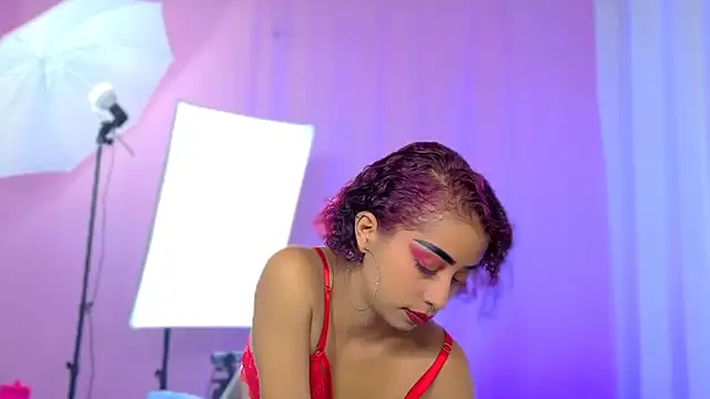 Snapshot of Gabriela_Reyes chatting on February 2026 03:49:02 PM Gabriela Reyes online show from February 2026 03:49:02 PM