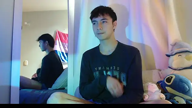 Noah Blaze online show from November 2025 06:42:02 PM