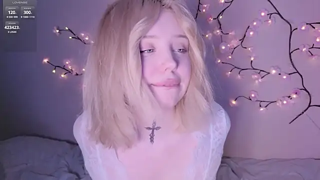RileyVice online show from May 2026 02:45:01 PM