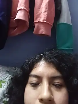 Snapshot of Syndel23 chatting on September 2025 05:07:01 AM Syndel23 online show from September 2025 05:07:01 AM