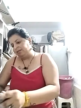 Snapshot of Jann_Riya333 chatting on December 2025 03:39:02 PM Jann Riya333 online show from December 2025 03:39:02 PM