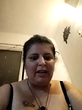 Snapshot of Jann_Riya333 chatting on December 2025 07:42:02 PM Jann Riya333 online show from December 2025 07:42:02 PM