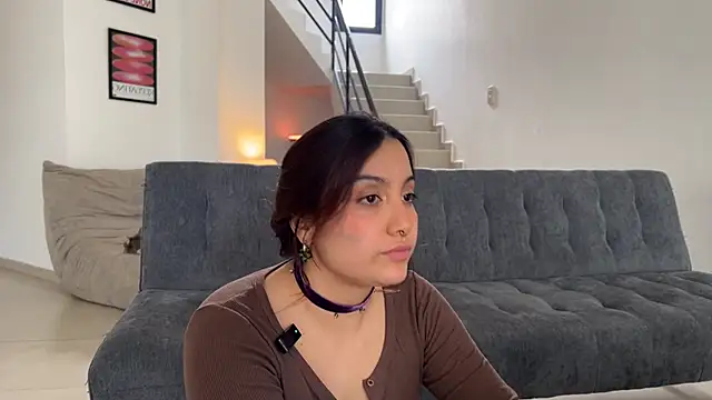 annaxxxb online show from June 2026 05:35:01 PM