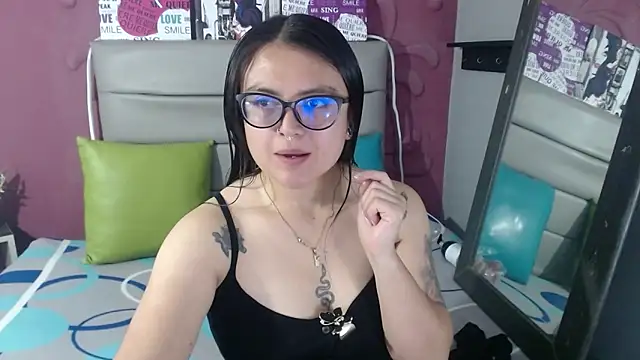 Cailing Zu online show from September 2025 07:24:02 PM