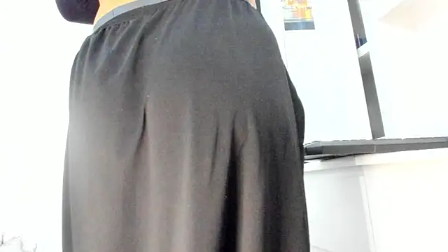 Snapshot of Ms_lunaRose chatting on May 2026 01:36:01 AM Ms lunaRose online show from May 2026 01:36:01 AM
