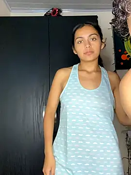 Snapshot of Nezuko-uWux chatting on September 2025 06:29:02 AM Nezuko-uWux online show from September 2025 06:29:02 AM