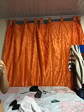 Snapshot of Nezuko-uWux chatting on October 2025 10:55:01 PM Nezuko-uWux online show from October 2025 10:55:01 PM