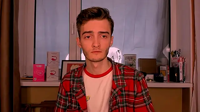 spider    man online show from September 2025 12:08:02 PM