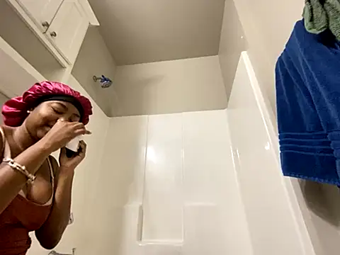 Snapshot of princesslivv chatting on September 2025 07:48:02 PM princesslivv online show from September 2025 07:48:02 PM