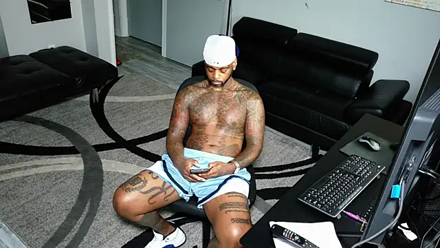 SLANGONDEMHOES online show from September 2025 10:04:02 PM