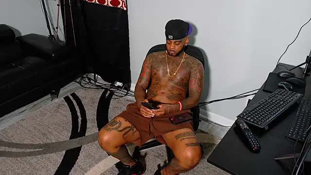 SLANGONDEMHOES online show from November 2025 05:45:03 PM