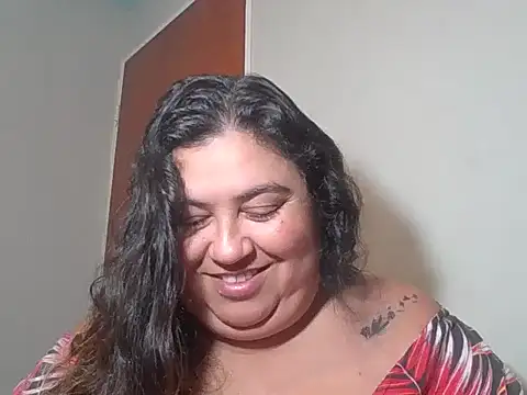 curvy diva  online show from April 2026 10:19:02 PM