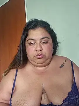 curvy diva  online show from April 2026 08:48:01 PM