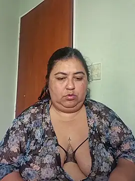 curvy diva  online show from April 2026 09:19:01 PM
