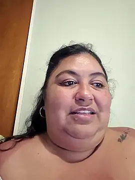 curvy diva  online show from May 2026 11:45:02 PM