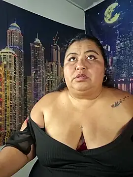 curvy diva  online show from May 2026 04:04:02 PM